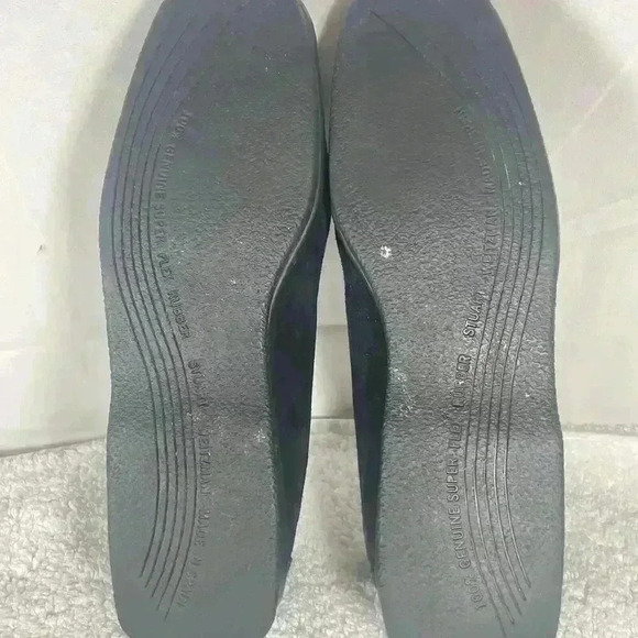 STUART Weitzman Palomino Zebrette Black Suede & Pony Hair Loafers Womens 8 - Picture 16 of 16